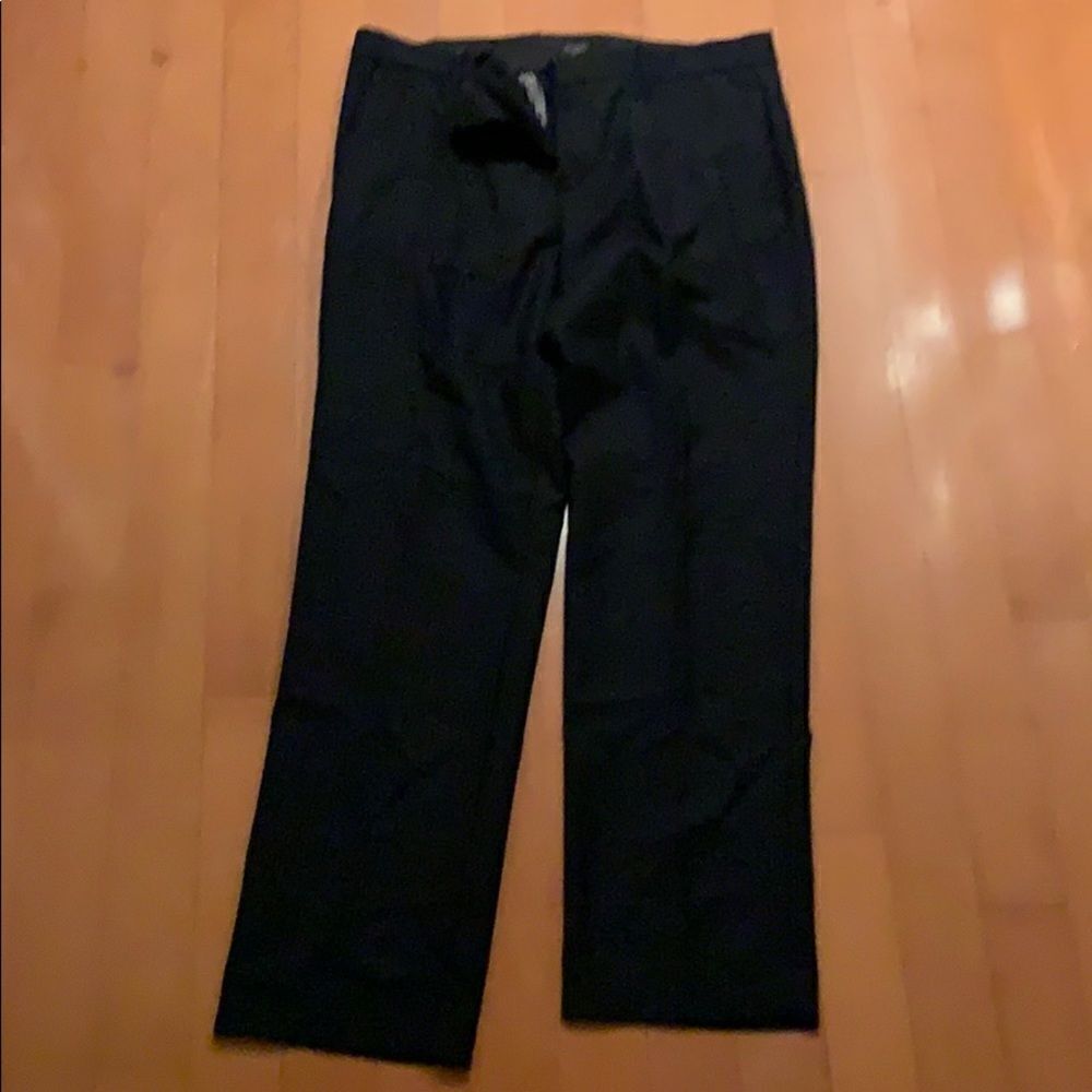 NWOT men’s gap tailored pin strip black pants